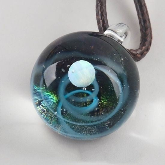 Gallaxy Pendant Necklace